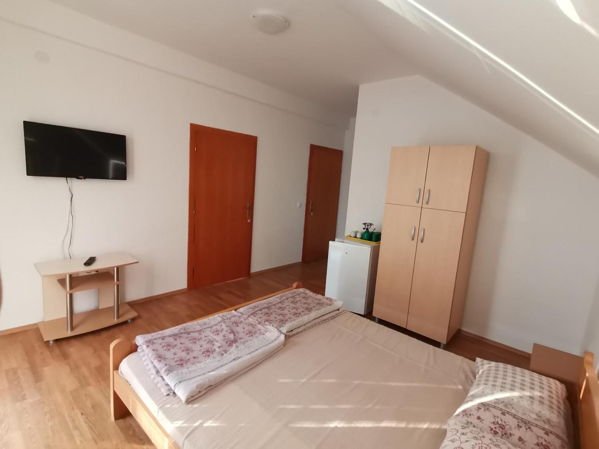Guesthouse Zimovski Пештані Екстер'єр фото