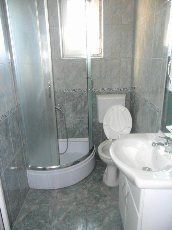 Guesthouse Zimovski Пештані Екстер'єр фото
